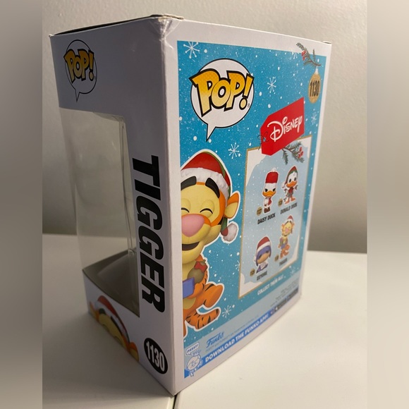 Funko Pop! Disney: Holiday 2021 - Tigger - Picture 2 of 3